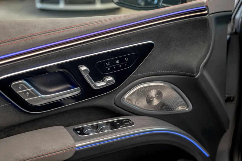 Mercedes-Benz EQS 53 AMG/Magno/Hyper Screen/Burmester/Обдухване/4Mat, снимка 8 - Автомобили и джипове - 51826527