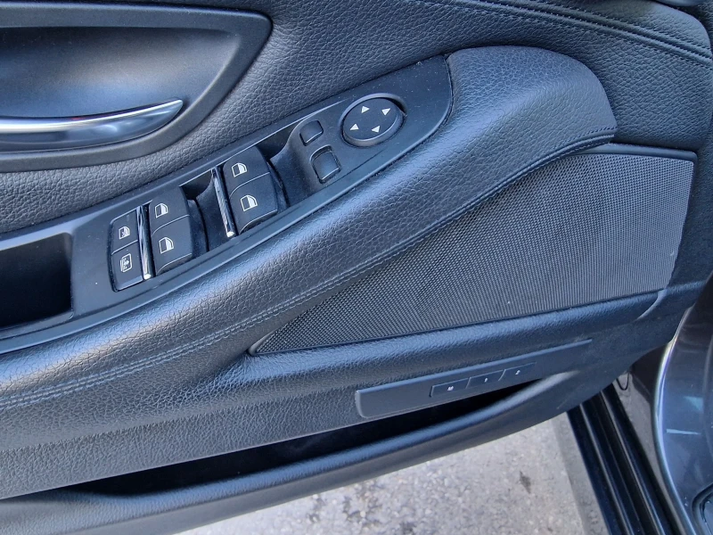 BMW 530 d Xdrive HEAD UP KEYLESS-GO , снимка 16 - Автомобили и джипове - 52215216