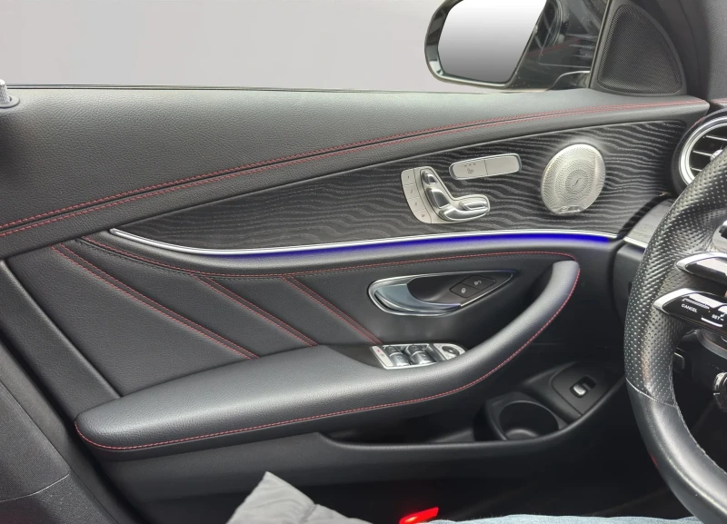 Mercedes-Benz E 53 AMG 4Matic+ , снимка 7 - Автомобили и джипове - 52537166