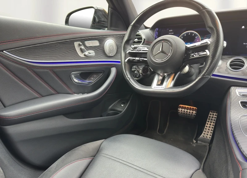 Mercedes-Benz E 53 AMG 4Matic+ , снимка 10 - Автомобили и джипове - 52537166