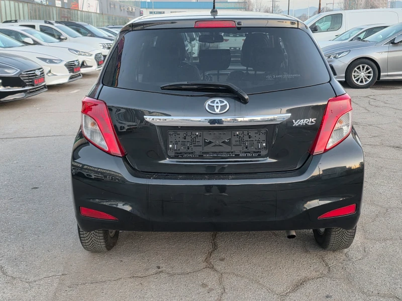 Toyota Yaris 1.3i 100k.c EURO 5B ITALIA , снимка 5 - Автомобили и джипове - 52861354