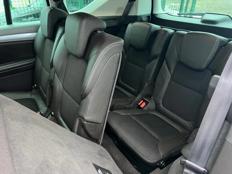 Renault Espace 1.6DCi/160p.s-7 mesten/FULL Extri, снимка 12 - Автомобили и джипове - 53206471