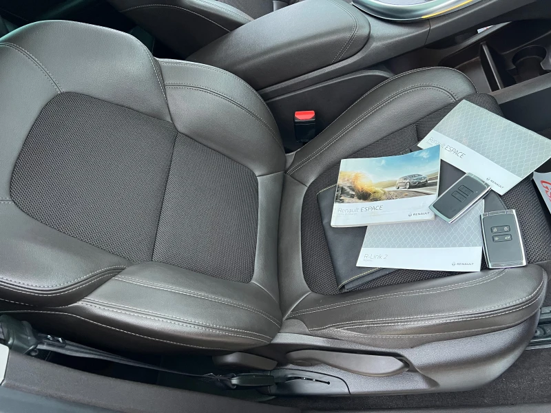 Renault Espace 1.6DCi/160p.s-7 mesten/FULL Extri, снимка 16 - Автомобили и джипове - 53206471