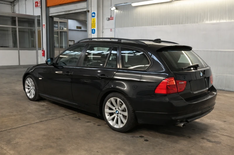 BMW 320 FACE LIFT, снимка 7 - Автомобили и джипове - 53421576