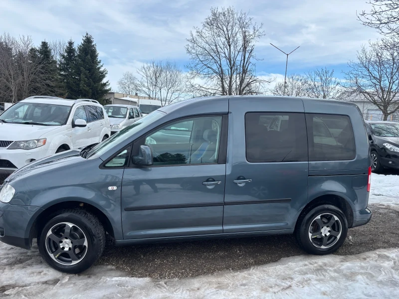 VW Caddy 2010+ ФЕЙС+ 1.9TDI+ 105+ НАВИ+ 4 З.ГУМИ+ КАТО НОВА, снимка 7 - Автомобили и джипове - 53560619