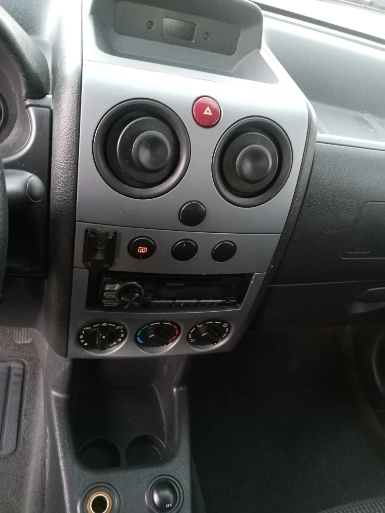 Citroen Berlingo 1.6HDI MULTI, снимка 17 - Автомобили и джипове - 54460968