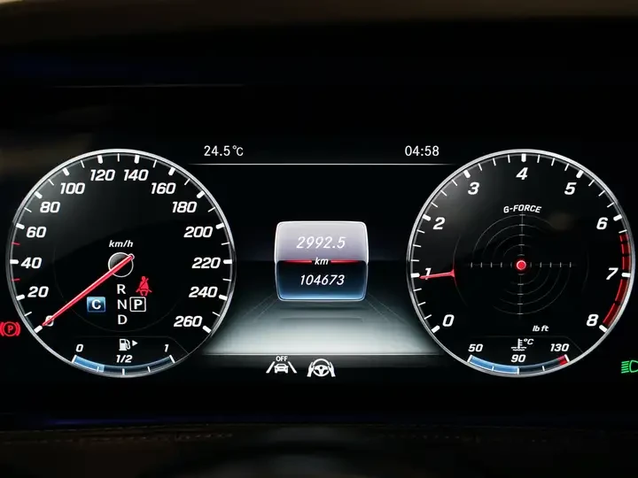 Mercedes-Benz 560 AMG-ПАКЕТ| МАСAЖ| BURMESTER| HUD| ОБДУХВАНЕ| , снимка 14 - Автомобили и джипове - 55218707