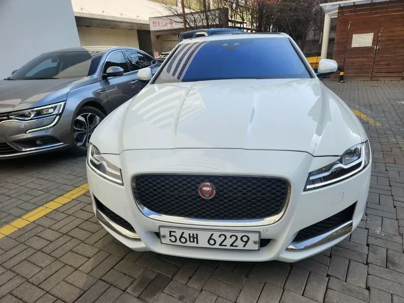 Jaguar Xf (X260) 25T Portfolio