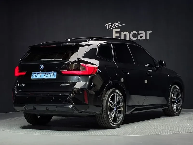 BMW iX1 xDrive 30 M Sports | Mobile.bg � ����������� 2