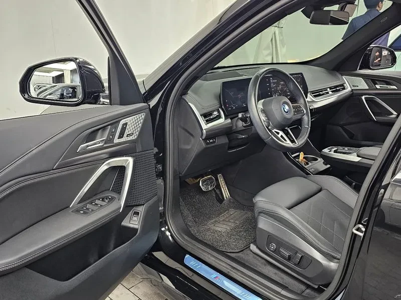 BMW iX1 xDrive 30 M Sports | Mobile.bg � ����������� 10