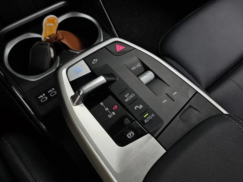 BMW iX1 xDrive 30 M Sports | Mobile.bg � ����������� 9