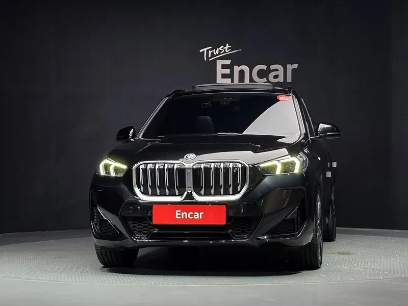 BMW iX1 xDrive 30 M Sports | Mobile.bg � ����������� 3