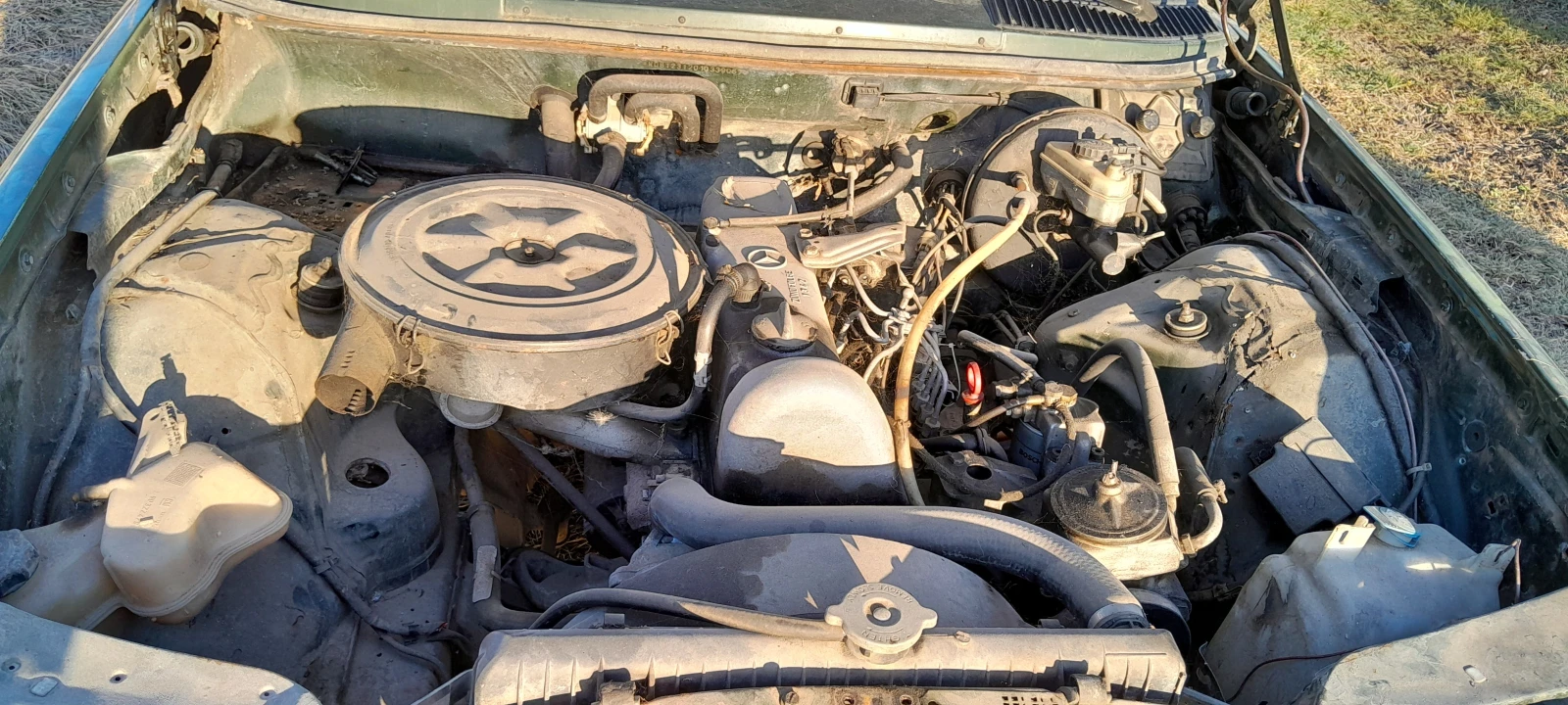 Mercedes-Benz 123 2.0    | Mobile.bg   16