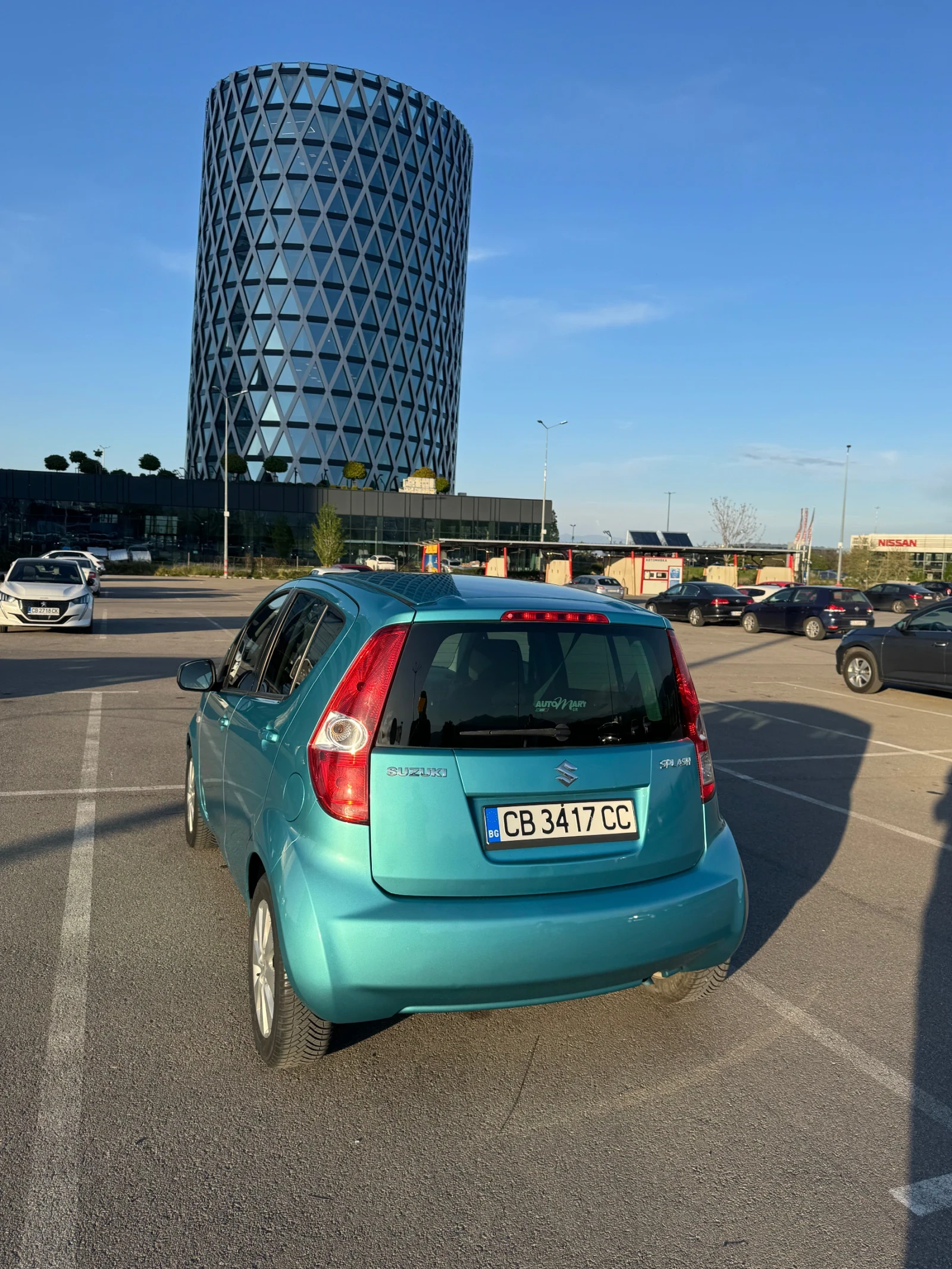 Suzuki Splash Хечбек - изображение 3