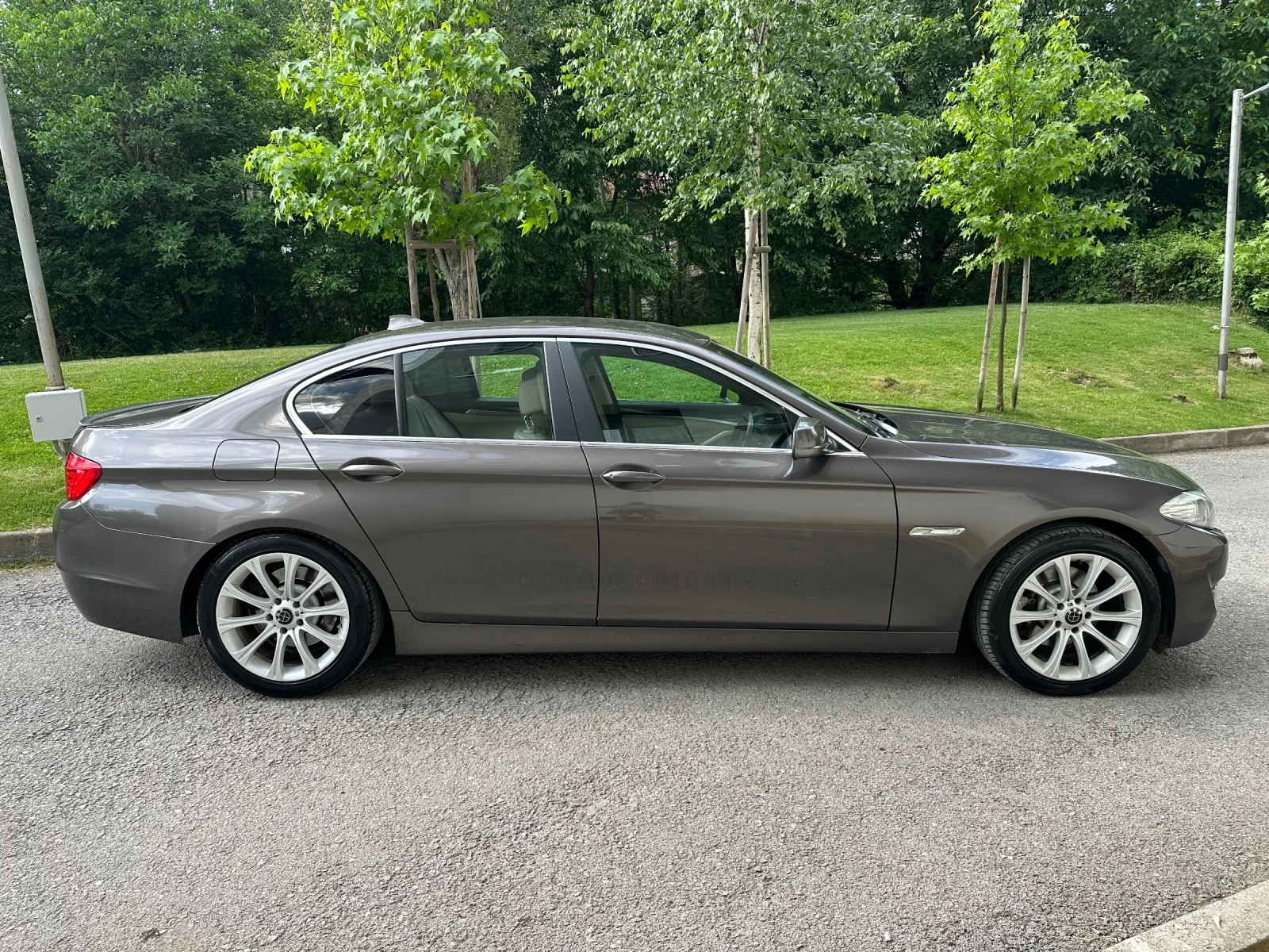 BMW 520 d / ДЕСЕН ВОЛАН - изображение 4