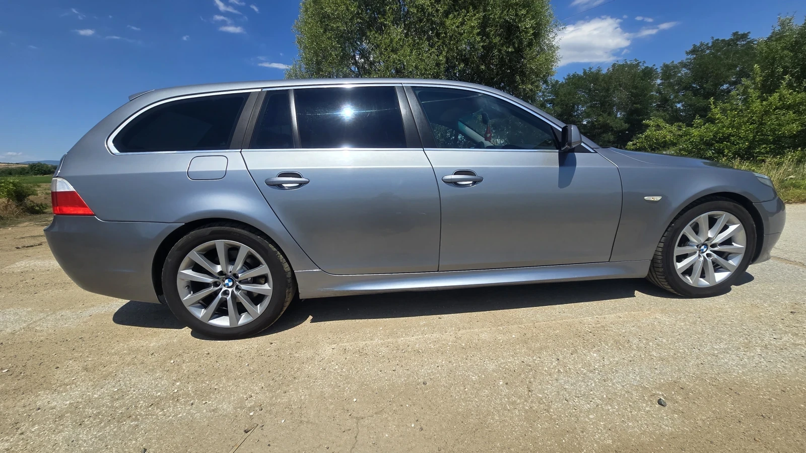 BMW 530 3.0 - изображение 5