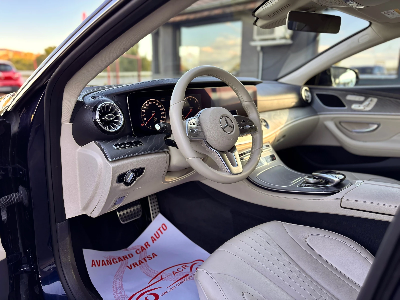 Mercedes-Benz CLS 350 4MATIC - изображение 8