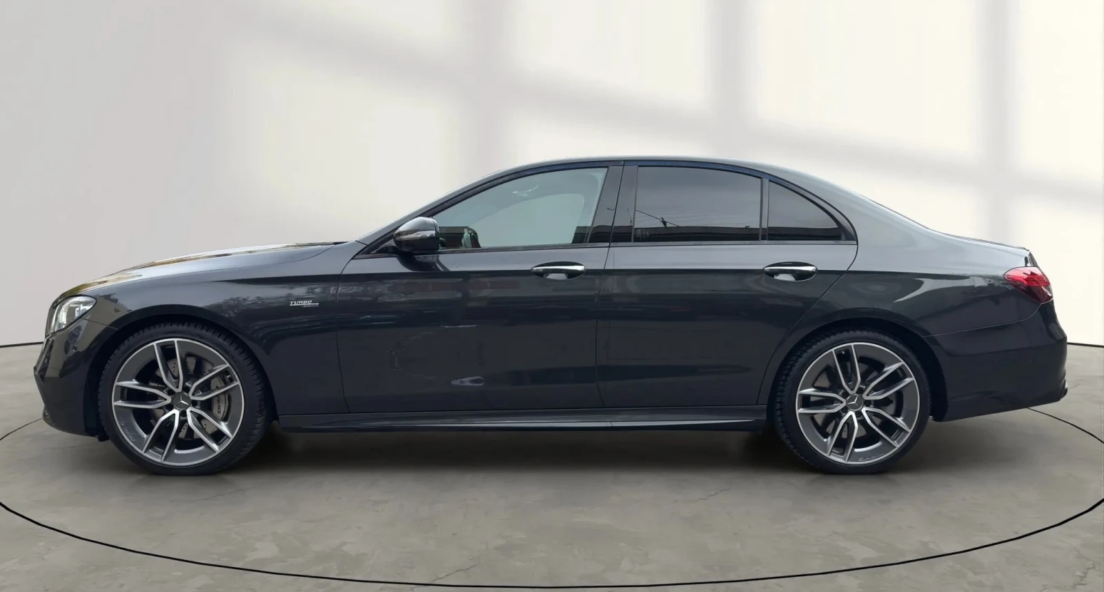 Mercedes-Benz E 53 AMG 4Matic+  - изображение 4