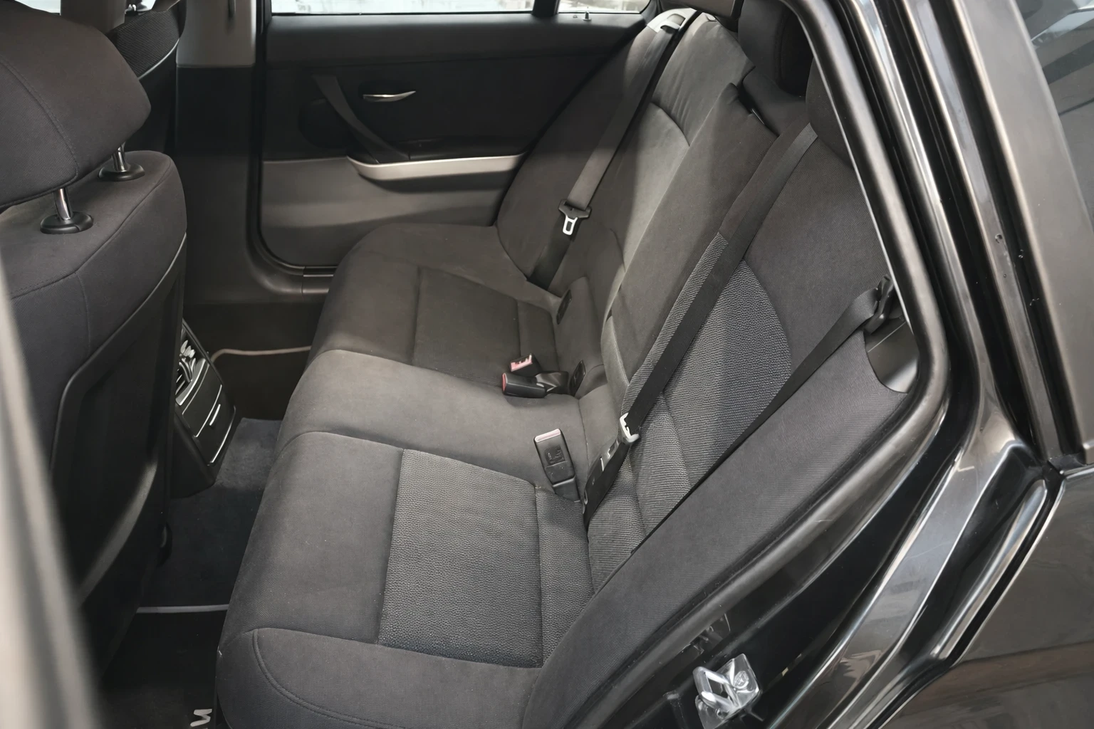 BMW 320 FACE LIFT | Mobile.bg � ����������� 12