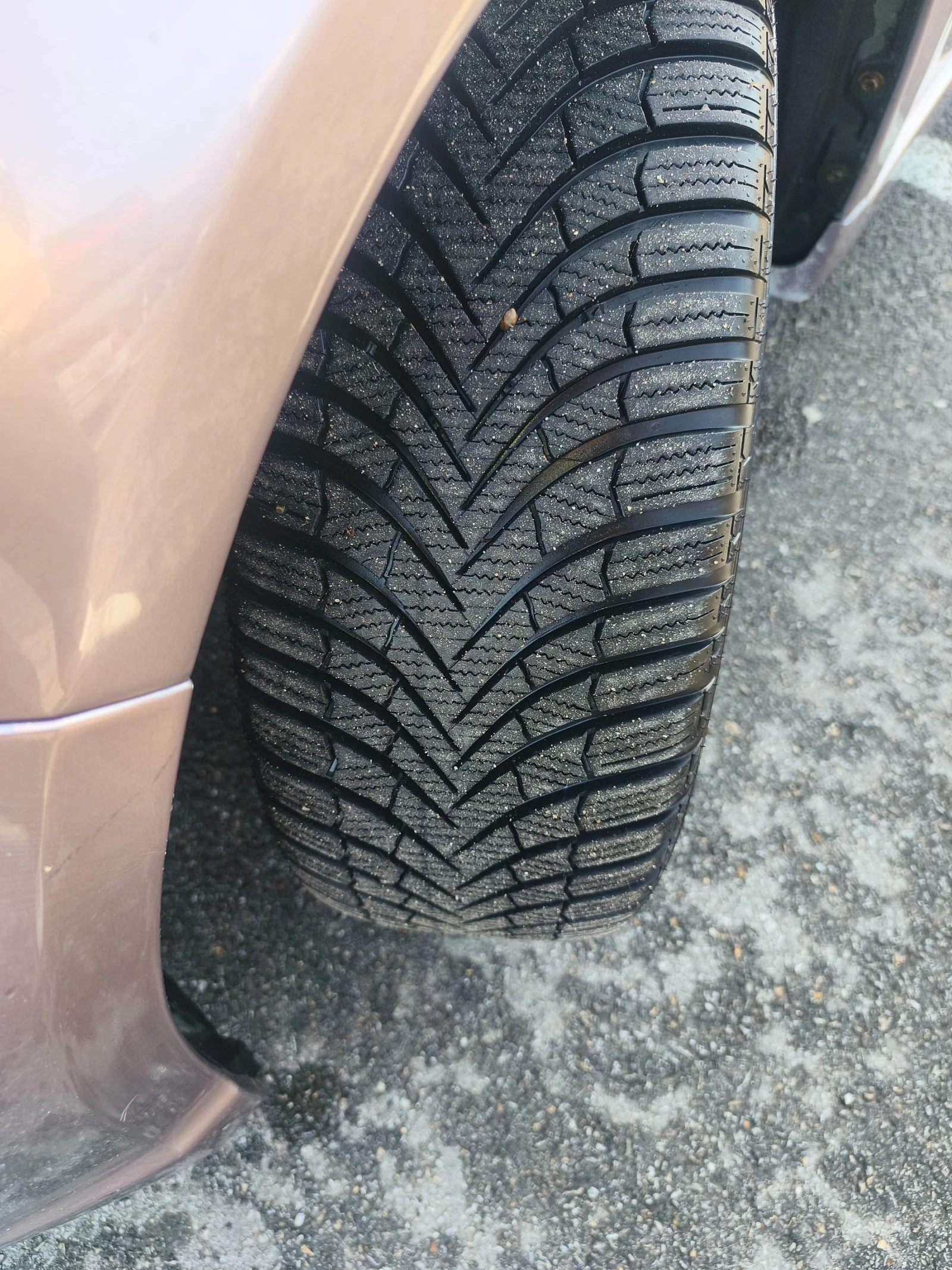 Mitsubishi Grandis 2.4i | Mobile.bg � ����������� 11