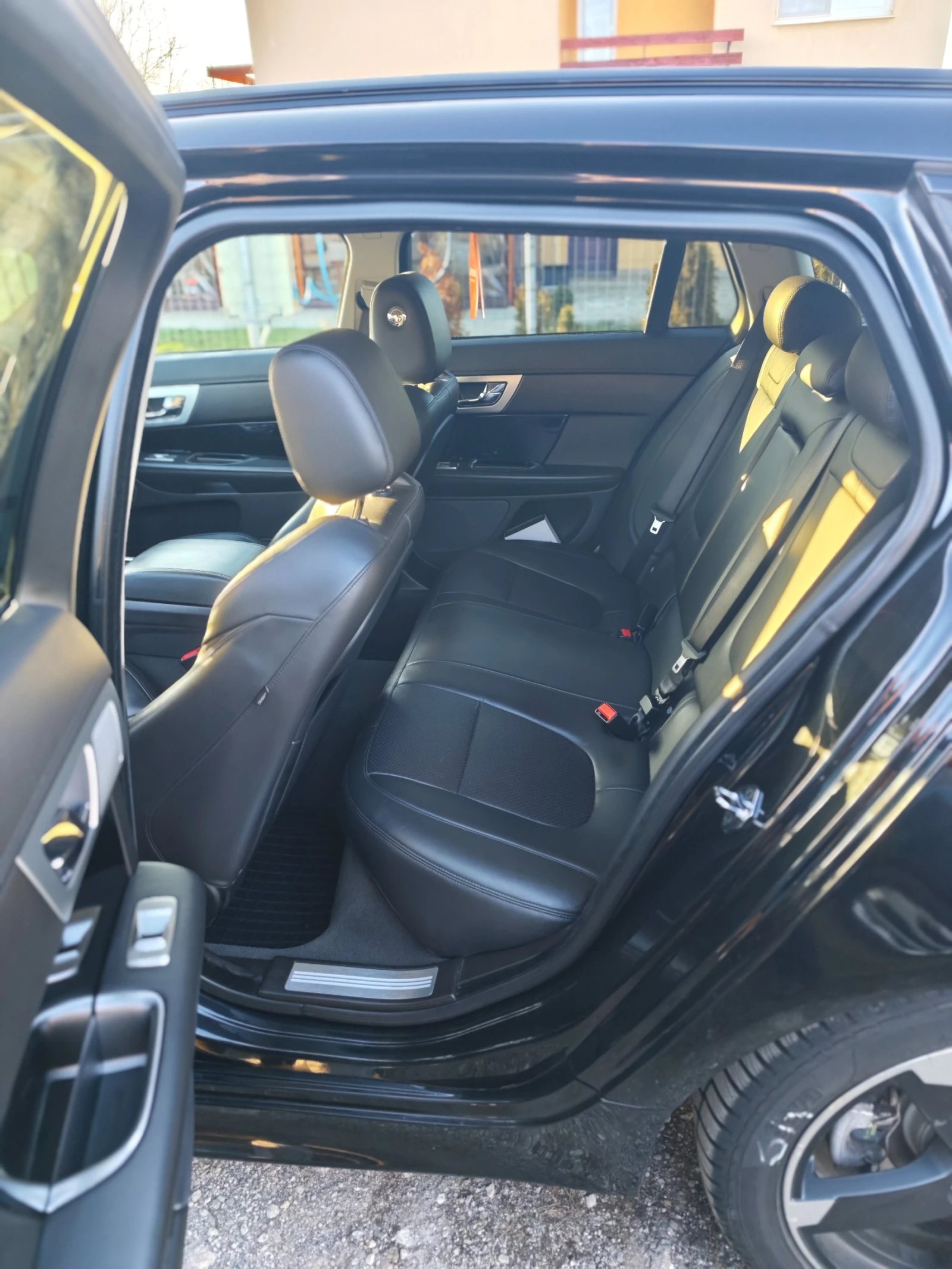 Jaguar Xf  - изображение 9