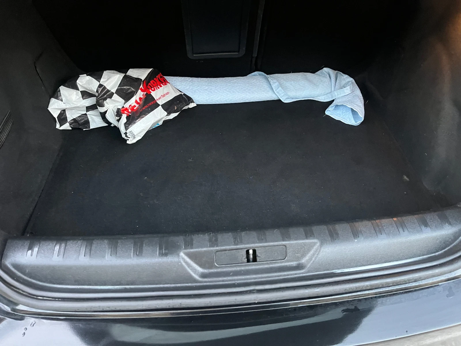 Peugeot 308 1.5D, снимка 12 - Автомобили и джипове - 53938067