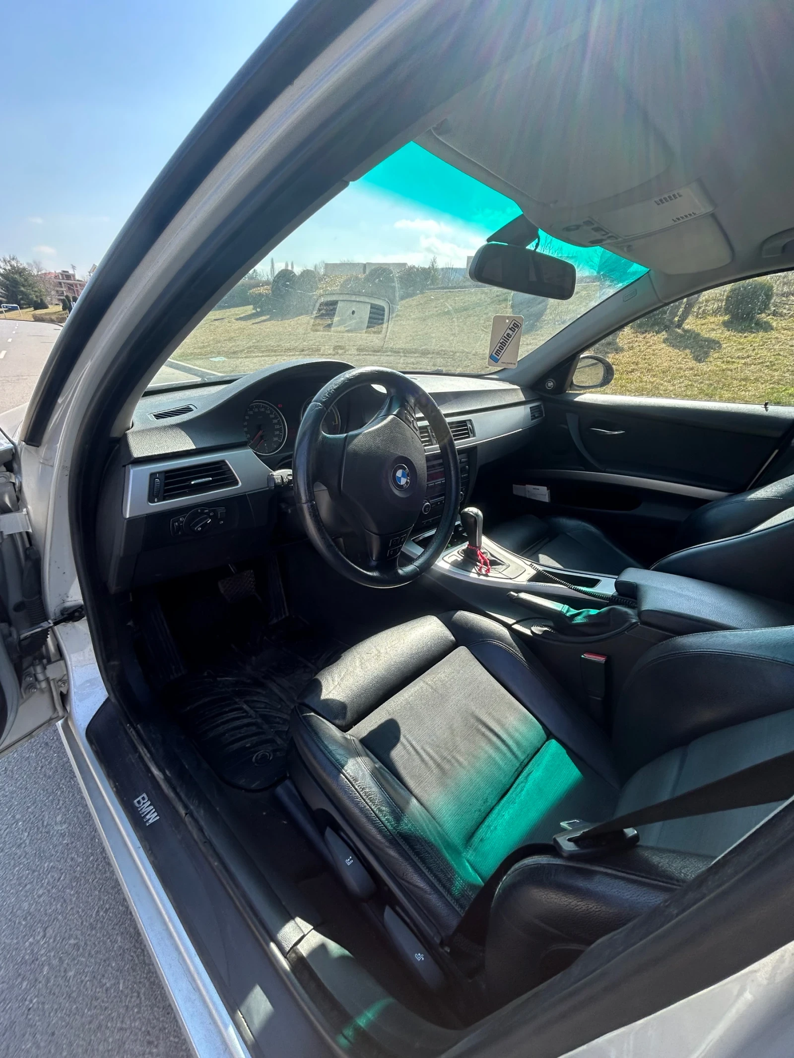 BMW 320, снимка 10 - Автомобили и джипове - 53966931