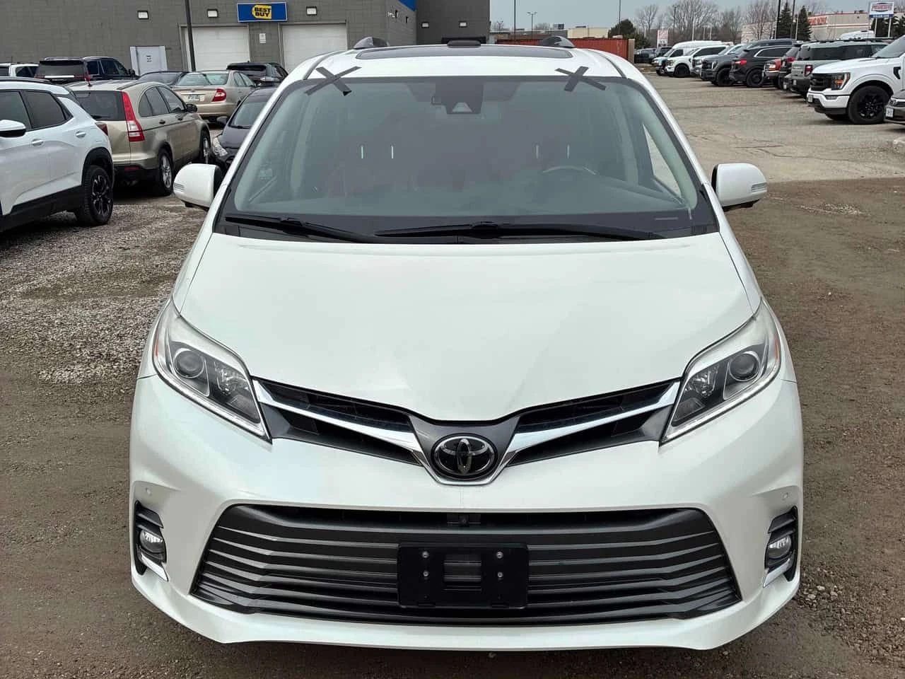 Toyota Sienna * XLE * BROWN LEATHER* PANO* KEYLESS* ПОДГРЕВ* , снимка 6 - Автомобили и джипове - 53992512