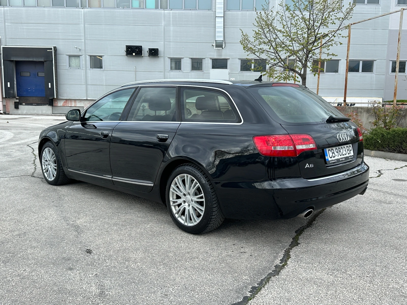 Audi A6 Facelift/3.0tdi/Quattro, снимка 3 - Автомобили и джипове - 54290483