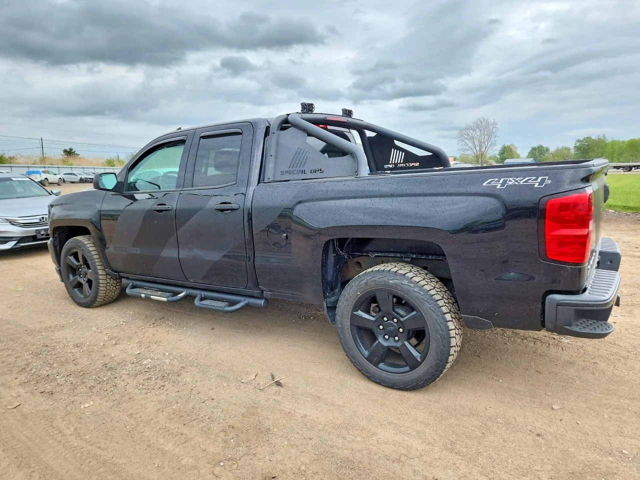 Chevrolet Silverado 5.3l K1500, снимка 2 - Автомобили и джипове - 54519193