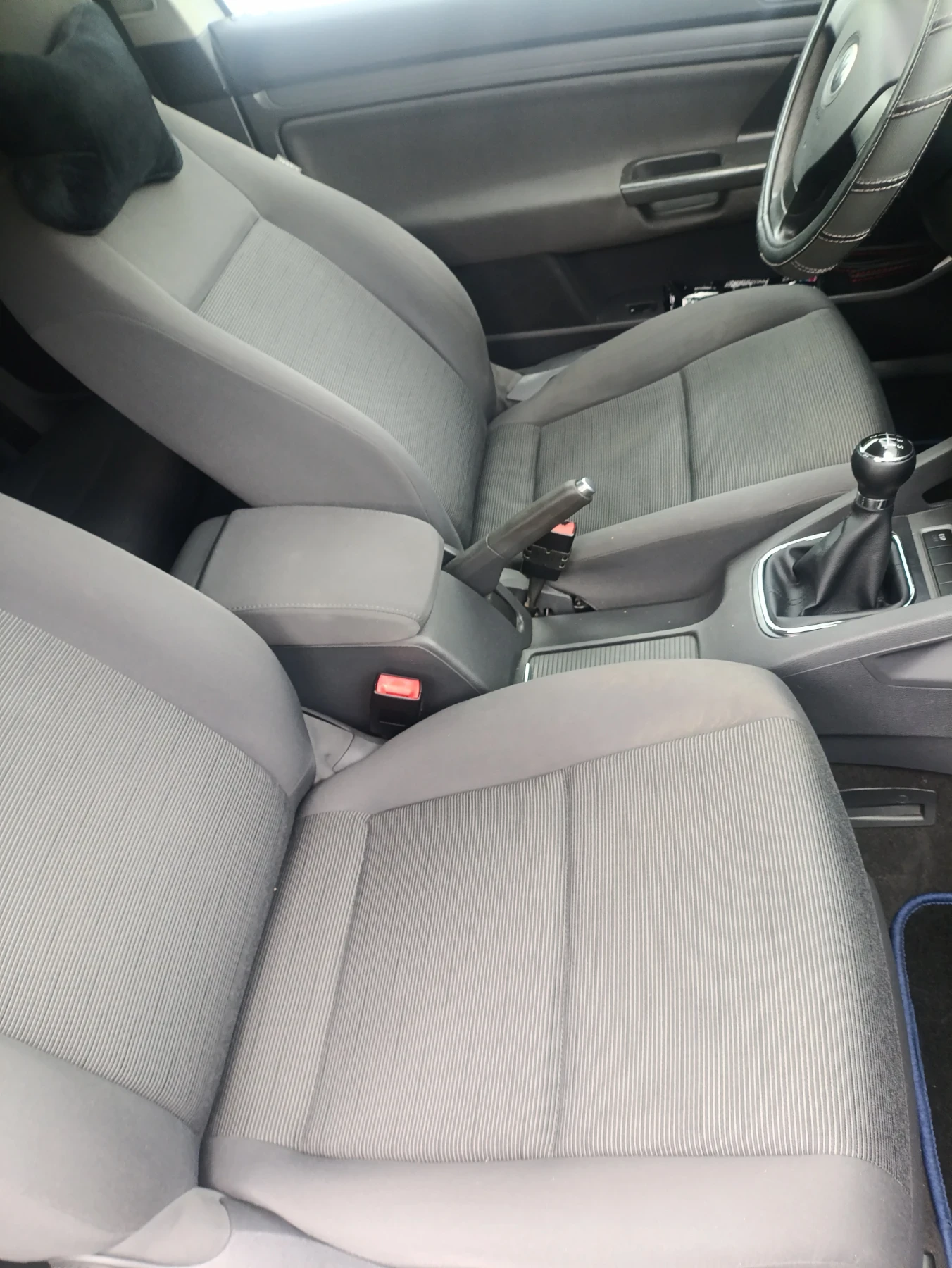VW Golf, снимка 6 - Автомобили и джипове - 54618245