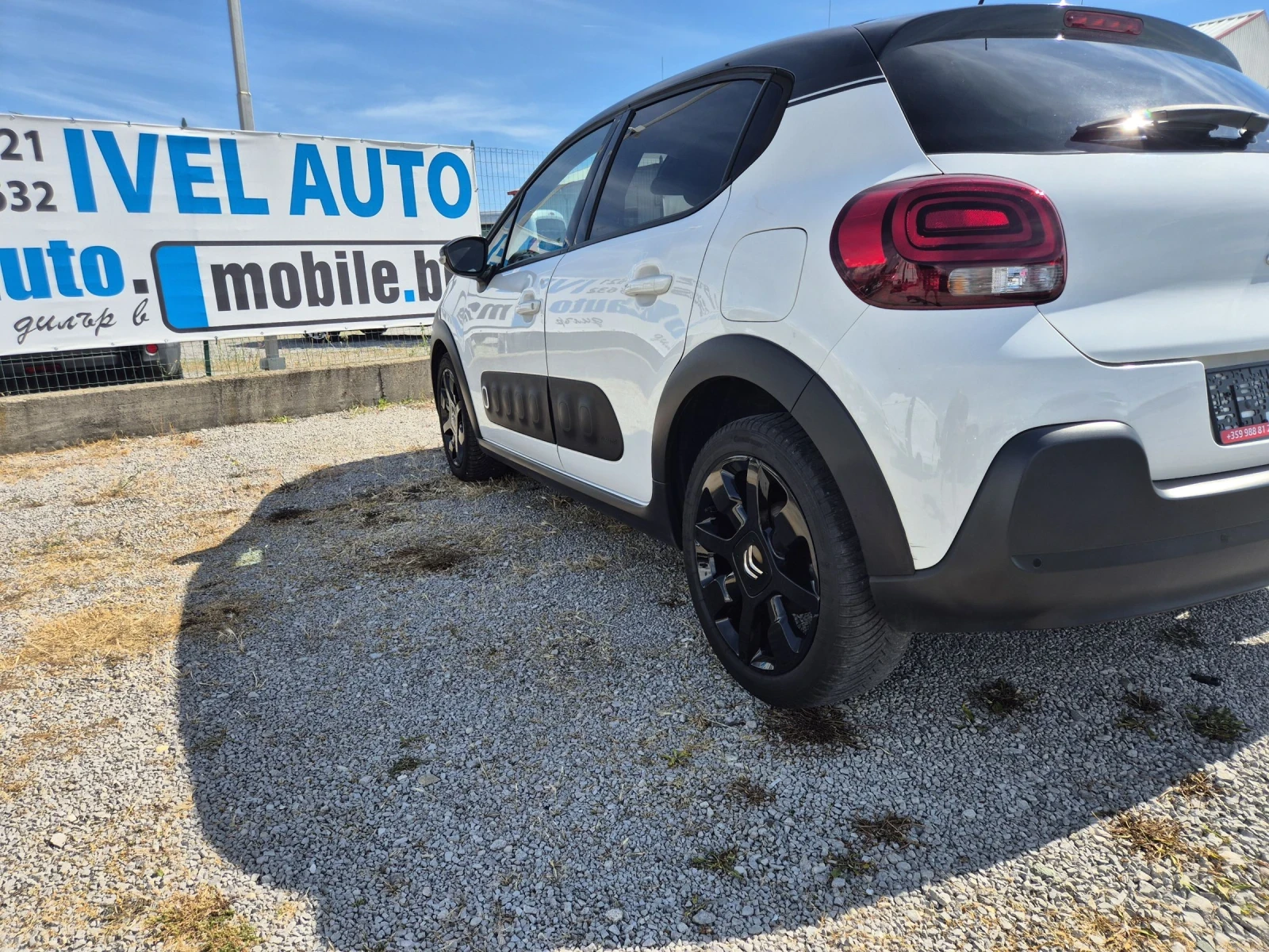 Citroen C3 1.6 Blue-hdi * graphic shine, снимка 8 - Автомобили и джипове - 54869283