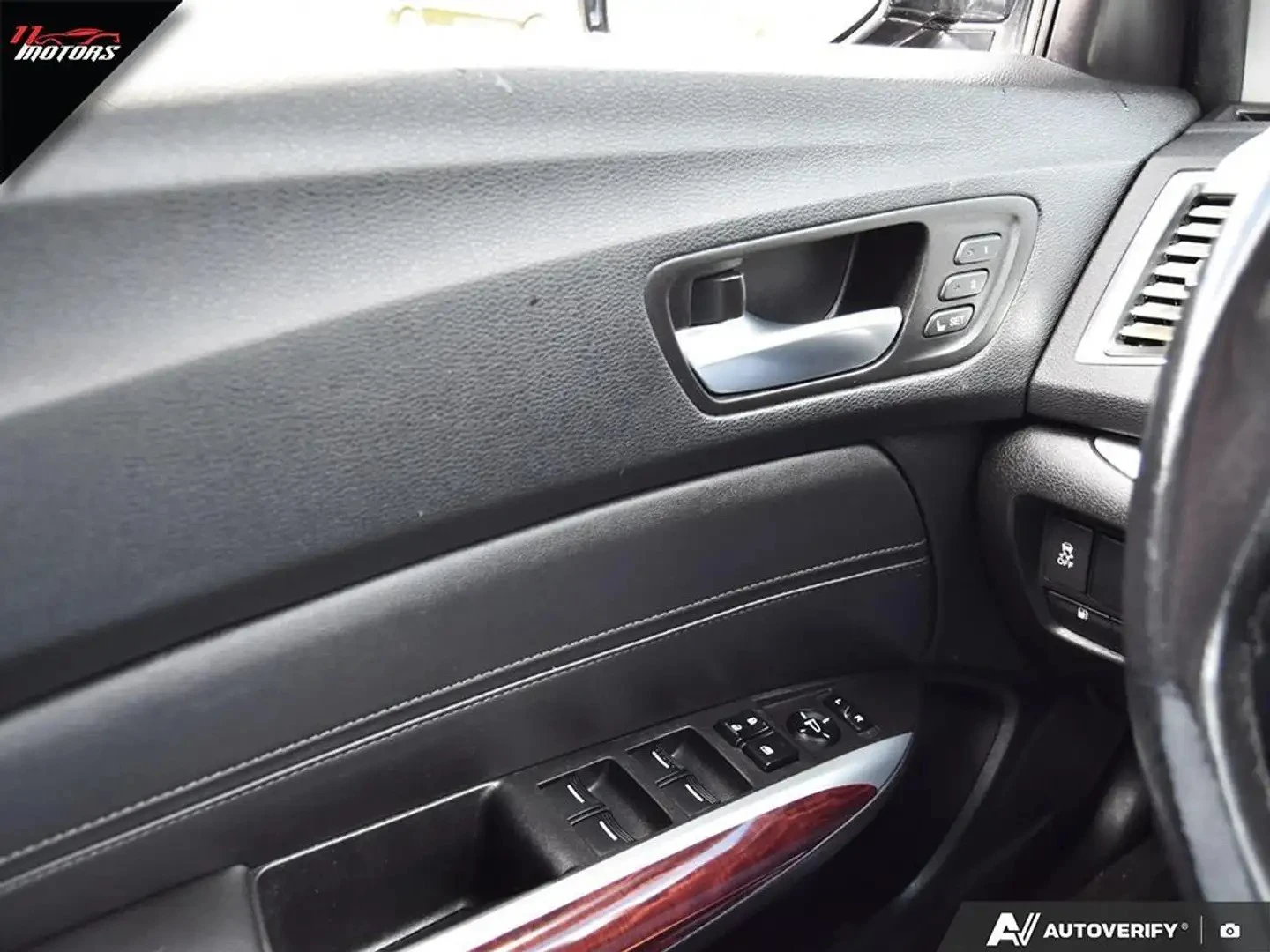 Acura TLX 2.4L ЦЕНА ДО БЪЛГАРИЯ РЕГИСТРАЦИЯ & АВТОКРЕДИТ, снимка 16 - Автомобили и джипове - 55263962