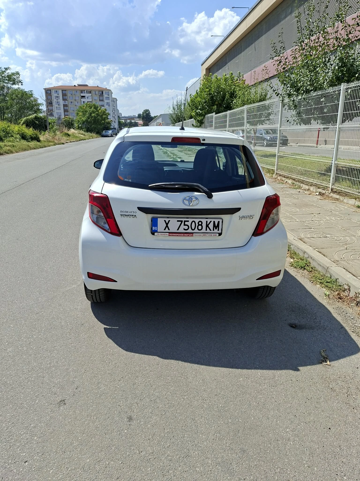 Toyota Yaris, снимка 4 - Автомобили и джипове - 55609645