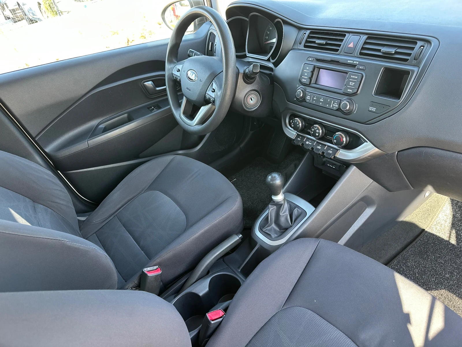 Kia Rio 1.25i 85ph EURO5B, снимка 10 - Автомобили и джипове - 55641296