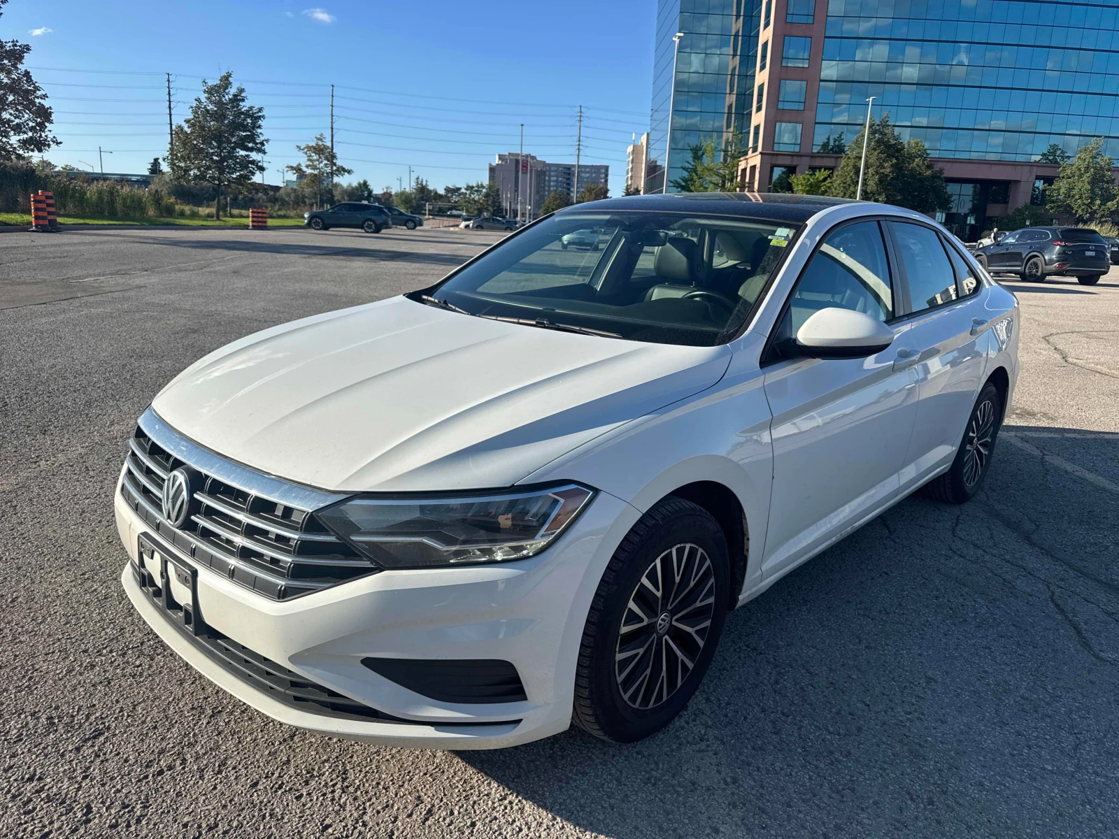 VW Jetta * Highline * CARFAX * ОПЦИЯ ЗА ФИНАНСИРАНЕ * , снимка 14 - Автомобили и джипове - 56112512