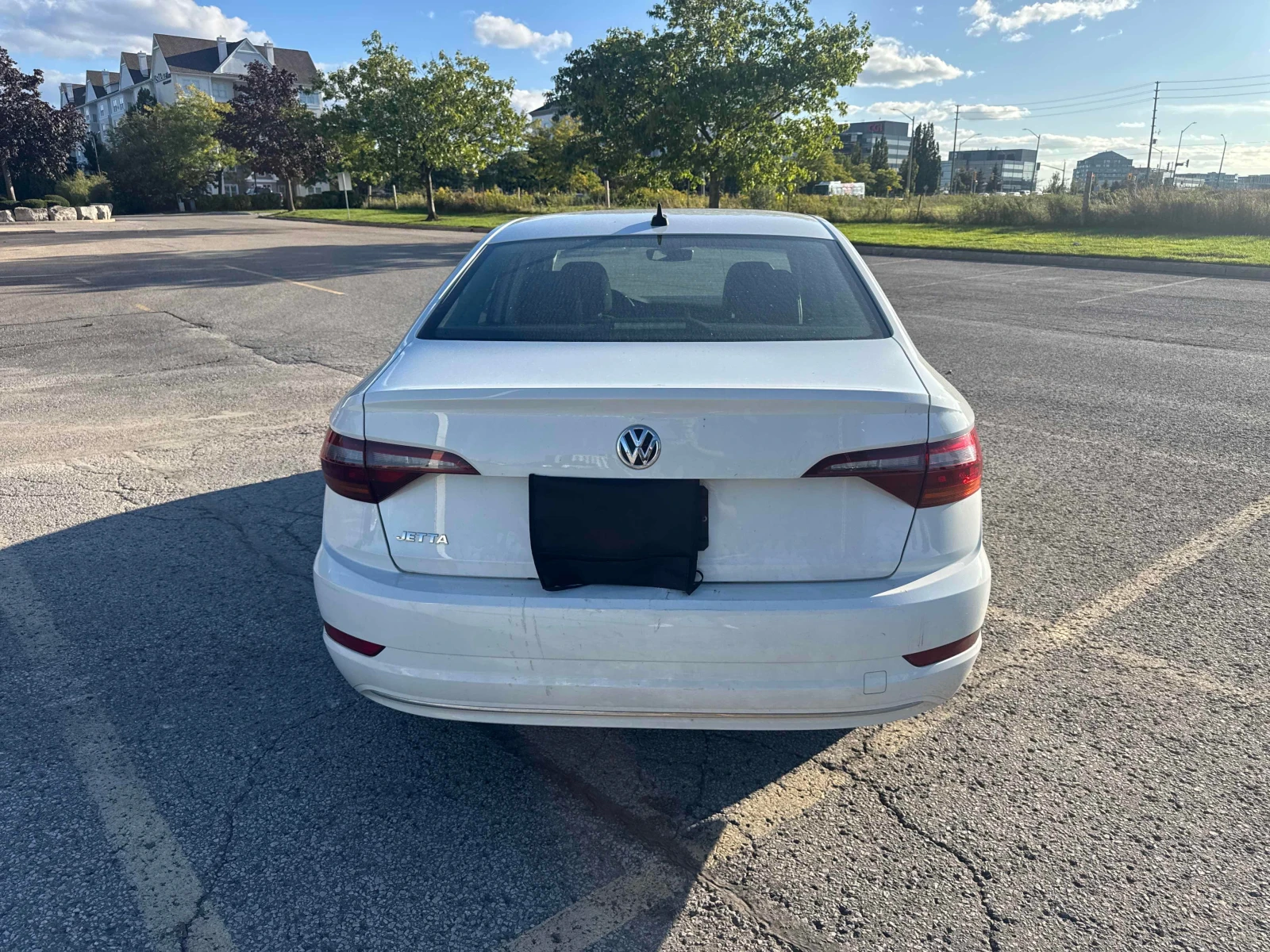 VW Jetta * Highline * CARFAX * ОПЦИЯ ЗА ФИНАНСИРАНЕ * , снимка 4 - Автомобили и джипове - 56112512