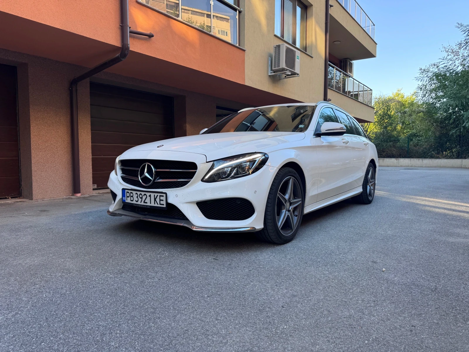 Mercedes-Benz C 250 4-MATIC, AMG LINE, снимка 2 - Автомобили и джипове - 56120706