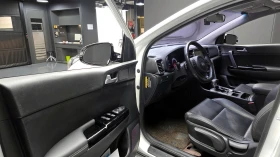Kia Sportage 2.0 4WD PRESTIGE autogeorge.com - 13400 € / 26208.12 лв. - 71806895 10