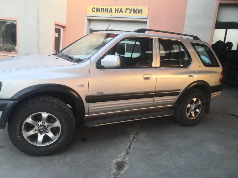 Opel Frontera, снимка 1 - Автомобили и джипове - 47271486