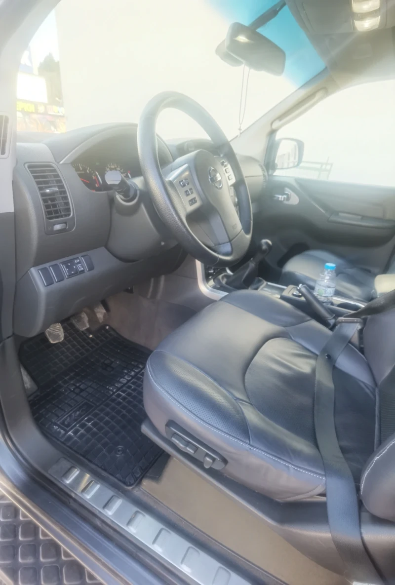 Nissan Pathfinder 2.5 - 4x4 - 190 к. с. , снимка 6 - Автомобили и джипове - 48823343