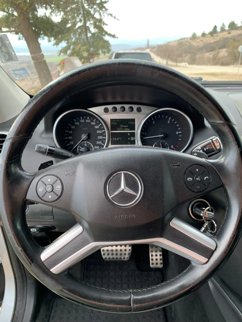 Mercedes-Benz ML 350 FACELIFT, снимка 8 - Автомобили и джипове - 49439085