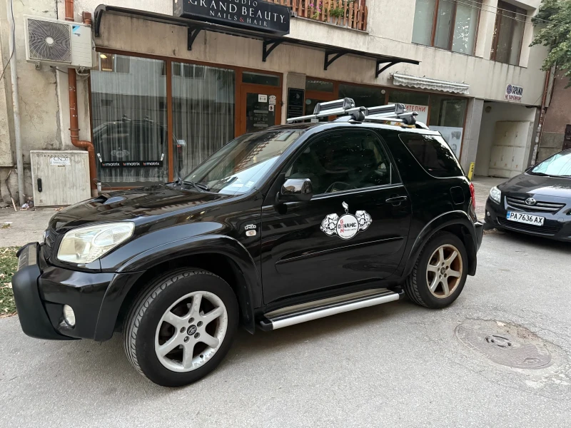 Toyota Rav4 Къса база, снимка 2 - Автомобили и джипове - 52276446