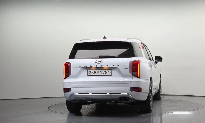 Hyundai Palisade Diesel 2.2 4WD Calligraphy, снимка 4 - Автомобили и джипове - 52071659