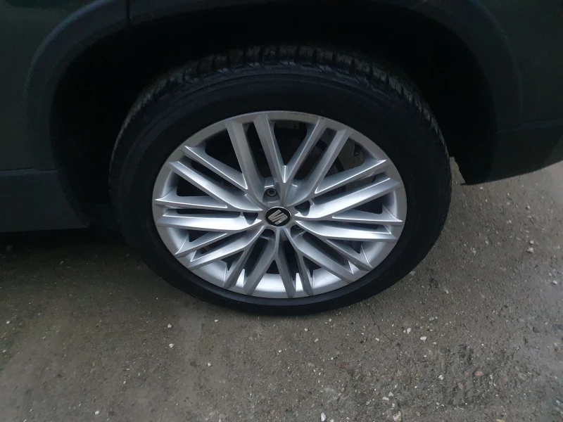 Seat Ateca 1.4 ACT150 ks AUT NAVI  PODGREV KAMERA EURO 6, снимка 13 - Автомобили и джипове - 52242033