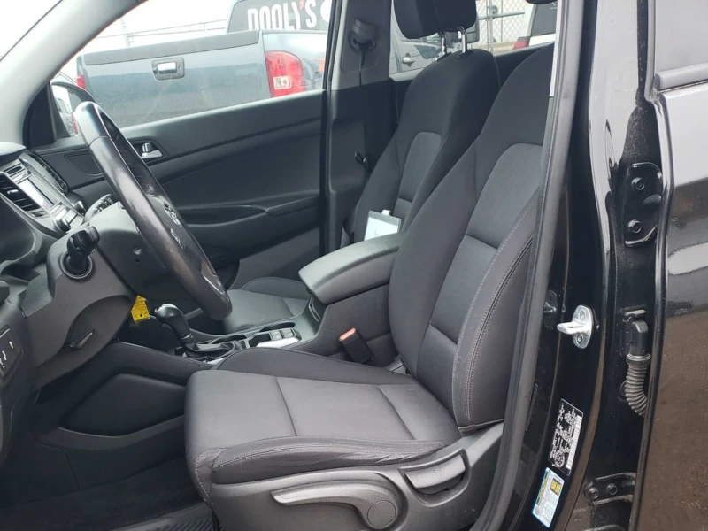 Hyundai Tucson * Premium * CARFAX * БЕЗ ПЪРВОНАЧАЛНА ВНОСКА, снимка 5 - Автомобили и джипове - 53151955