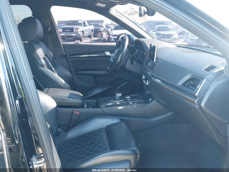 Audi SQ5 3.0L V-6 DI, DOHC, VVT, TURBO, 354HP All Wheel, снимка 10 - Автомобили и джипове - 53343584