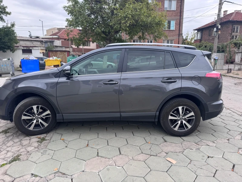 Toyota Rav4, снимка 4 - Автомобили и джипове - 53498439