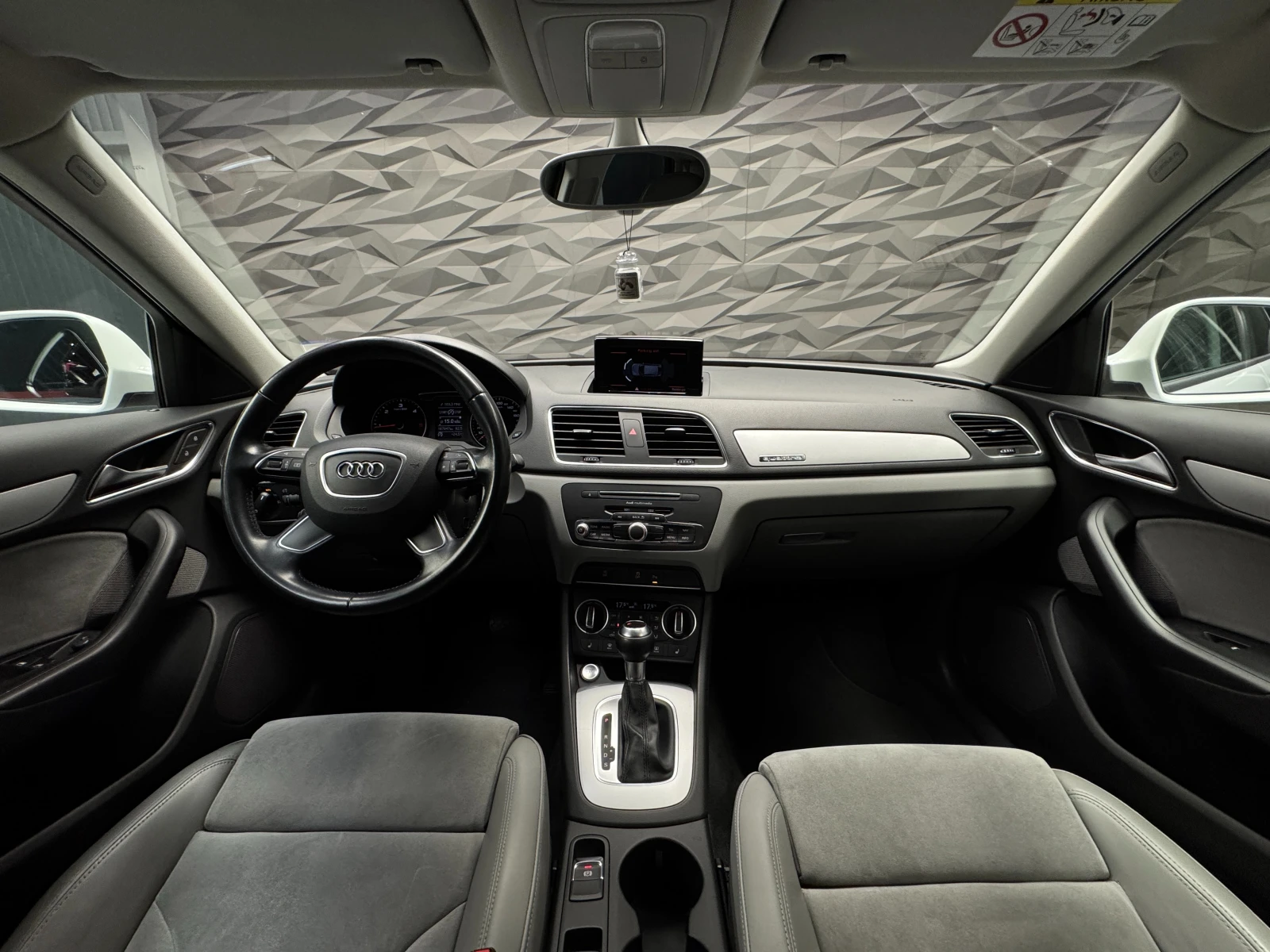 Audi Q3 Quattro S-tronic* Парктроник* Navi - изображение 5