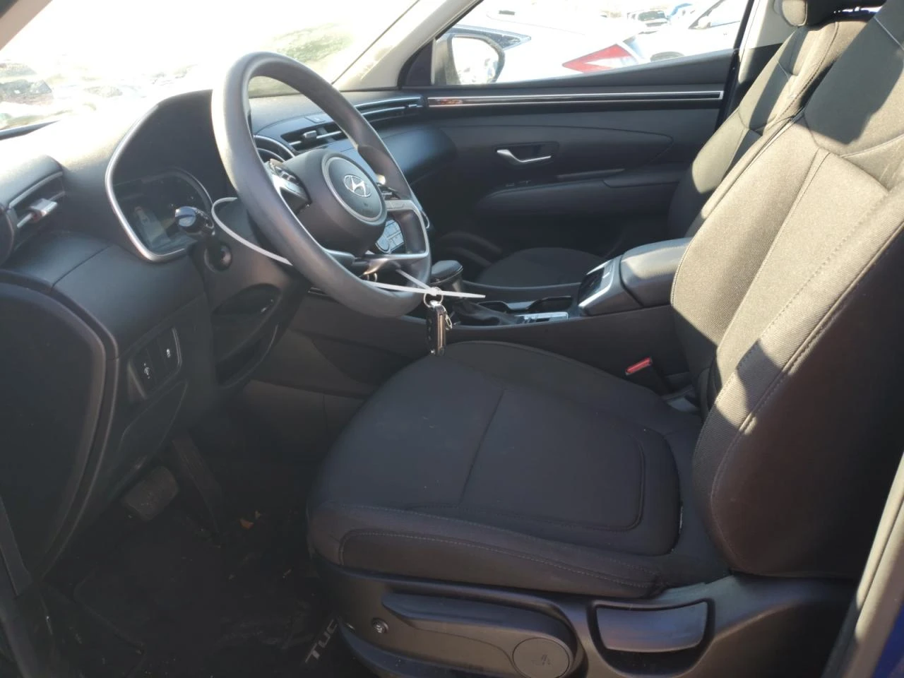 Hyundai Tucson SE* AWD* ПОДГРЕВ* КАМЕРА* МЪРТВА ТОЧКА* LANE ASSIS - изображение 8